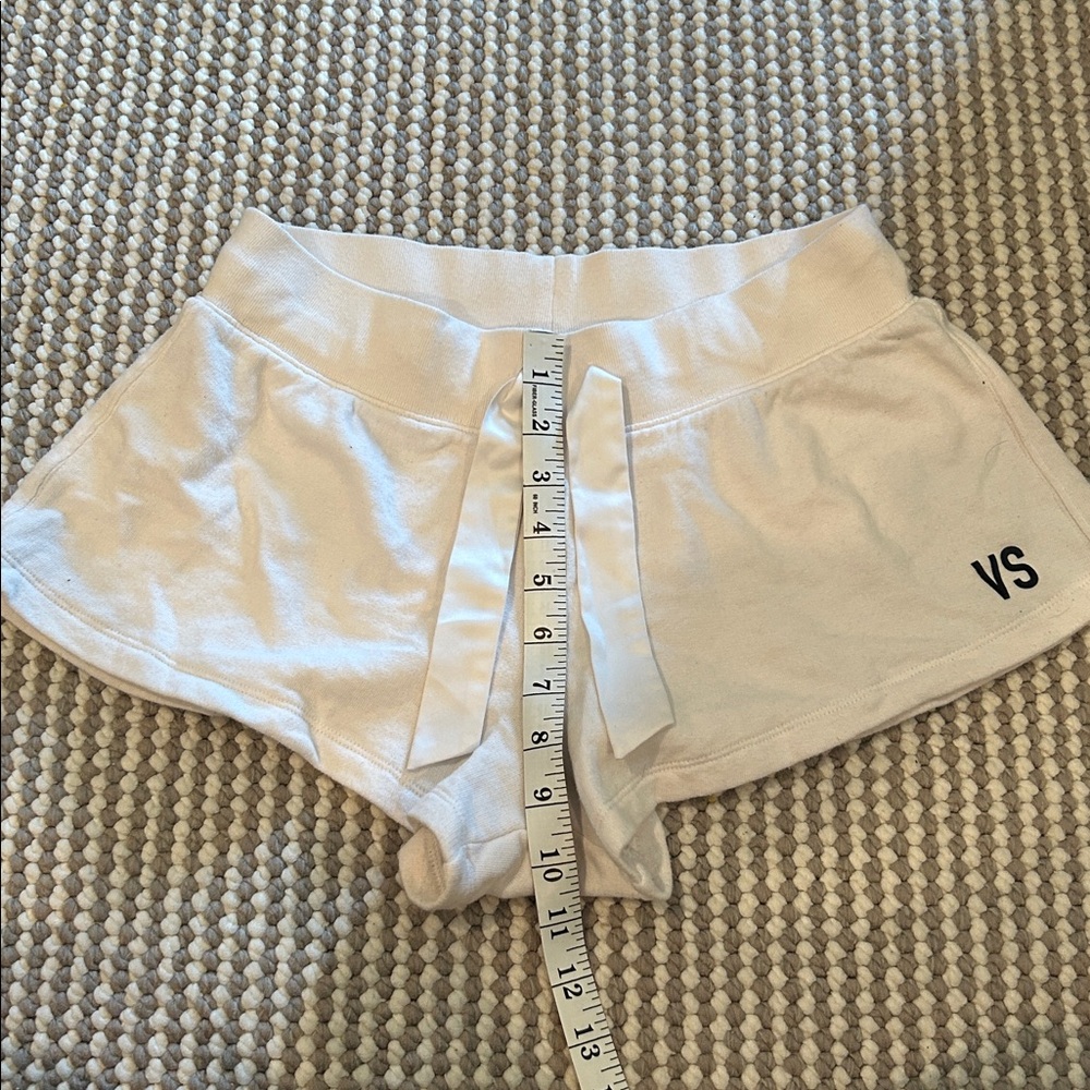 White VS PJ Shorts - Picture 3 of 3